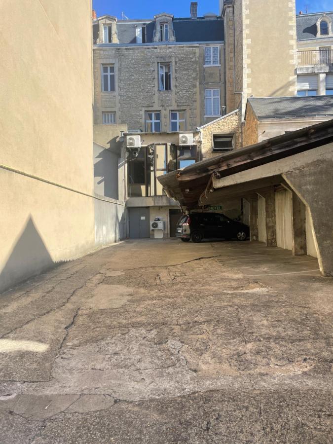 Hotel Au Chapon Fin Poitiers Exteriér fotografie